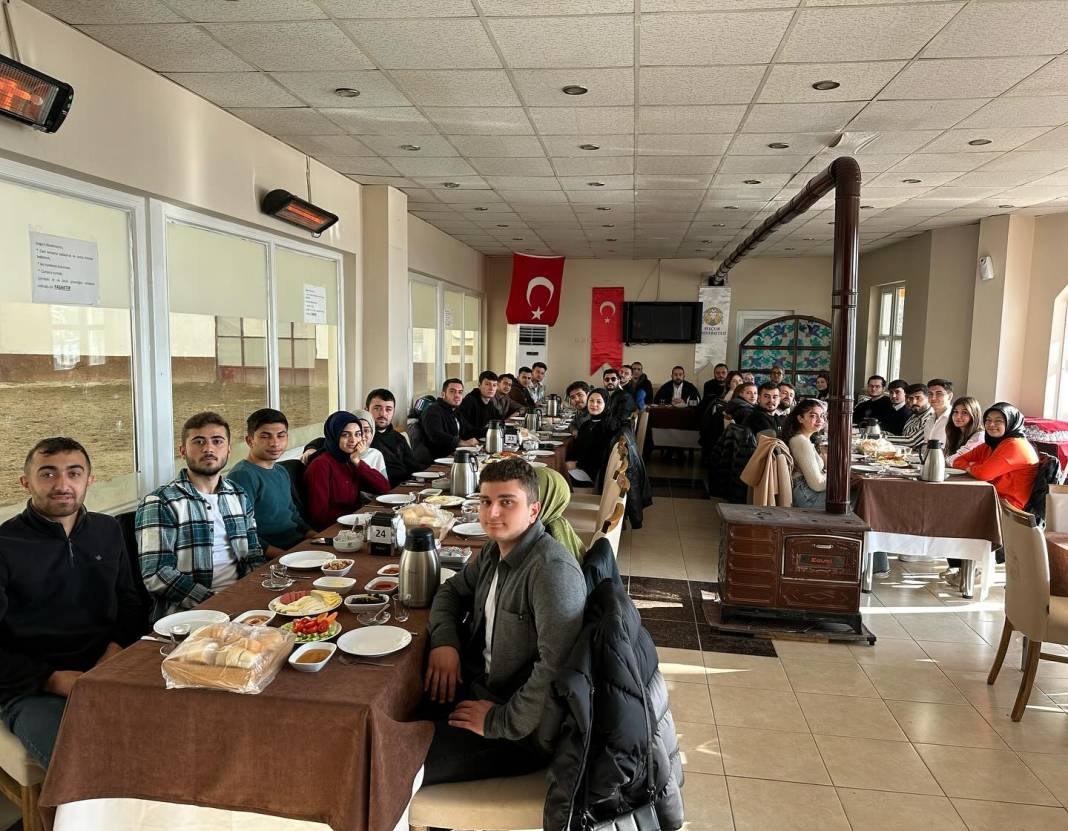Genç ziraatçilerin iftar keyfi 2